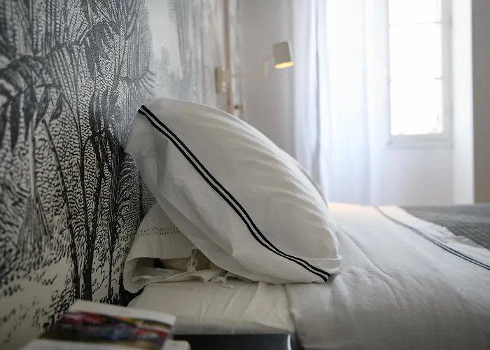 Couette-café Chateau Cazevert Blasimon